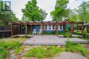 House for rent: 343 Cambridge Road W, Fort Erie, Ontario L0S 1B0