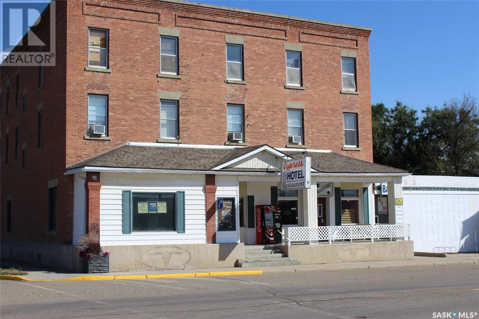 343 Redcoat Drive, Eastend, Saskatchewan S0N 0T0