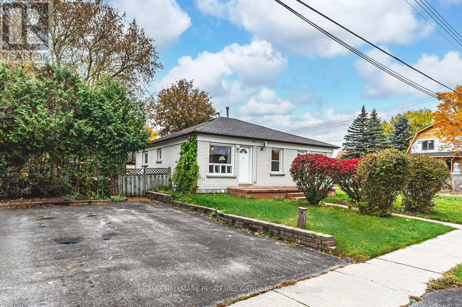 House for rent: 34/36 Centre Street, Essa, Ontario L0M 1B0