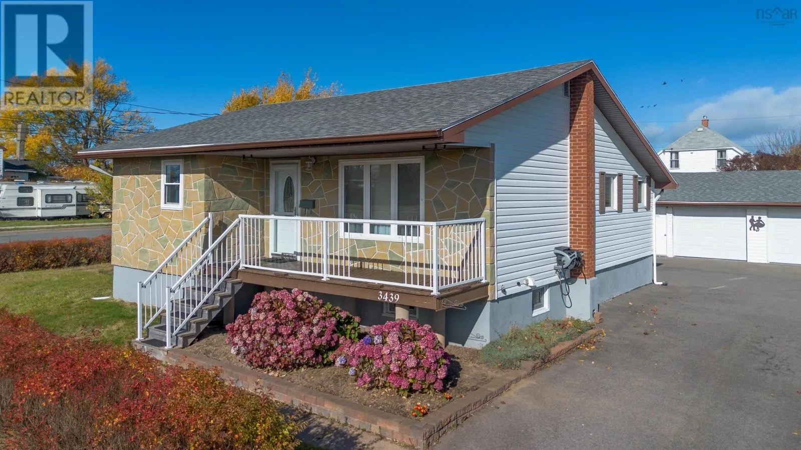 House for rent: 3439 Duggan Avenue, New Waterford, Nova Scotia B1H 1P4