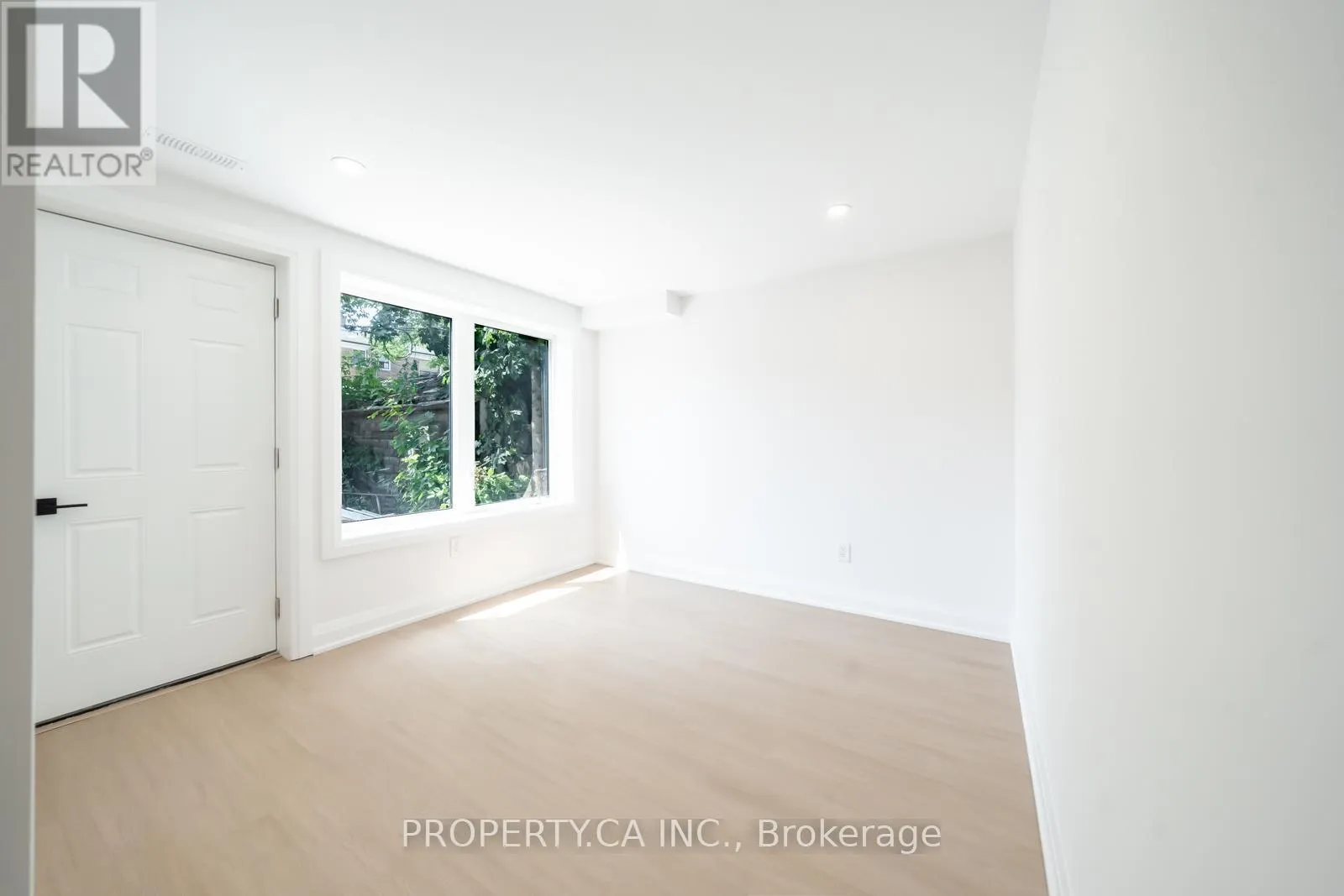 Other for rent: 344 Highfield Road, Toronto, Ontario M4L 2V5