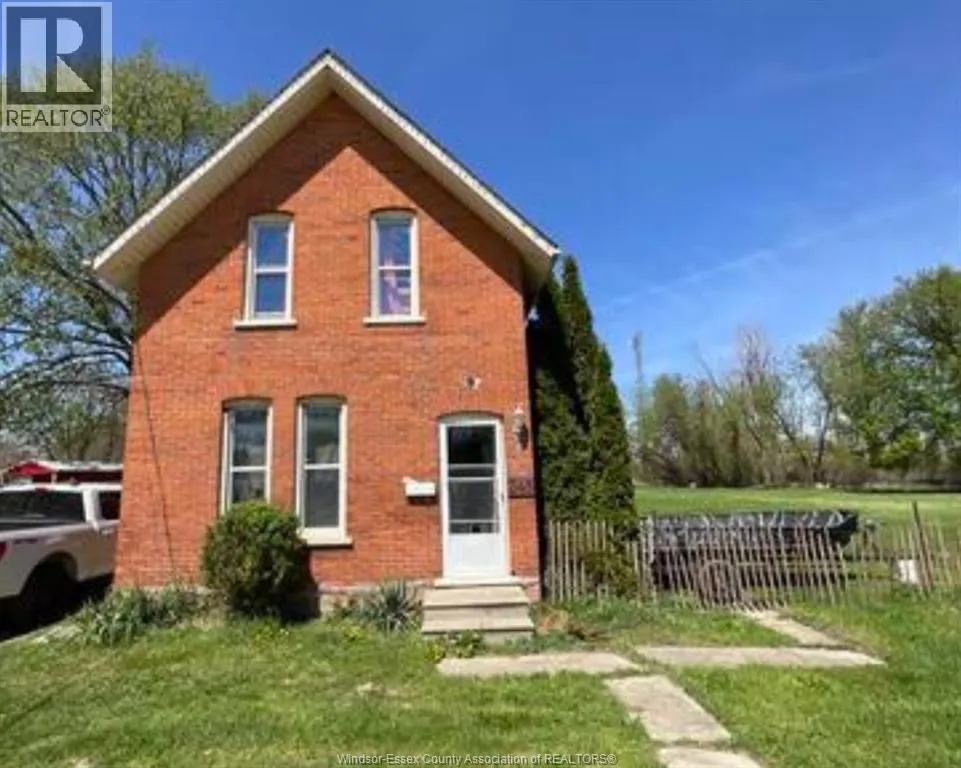 House for rent: 345 Park Avenue West, Chatham, Ontario N7M 1W3