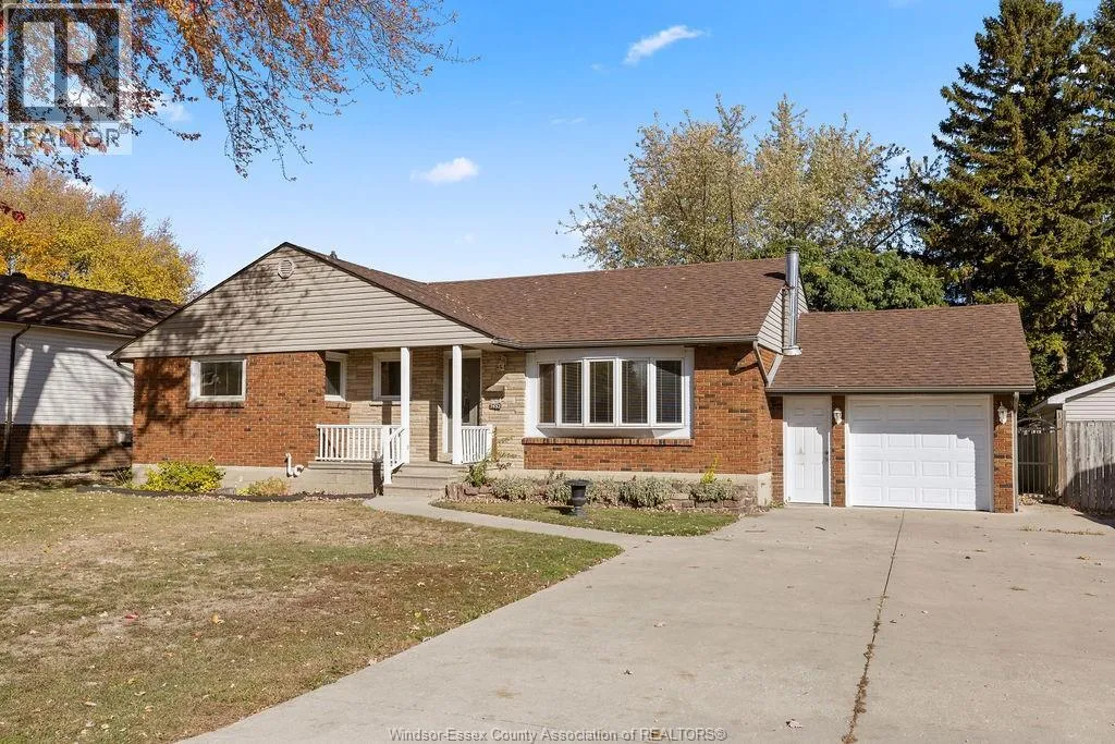 House for rent: 3452 Byng, Windsor, Ontario N8W 3H5