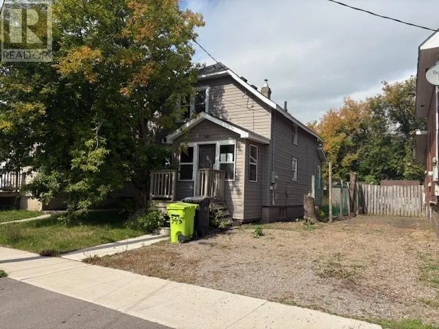 346 Bloor St W, Sault Ste. Marie, Ontario P6C 1J5
