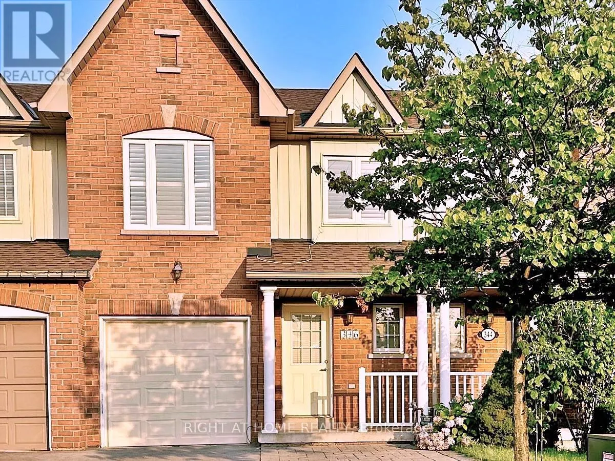 Row / Townhouse for rent: 346 Riverstone Drive, Oakville, Ontario L6H 7M3