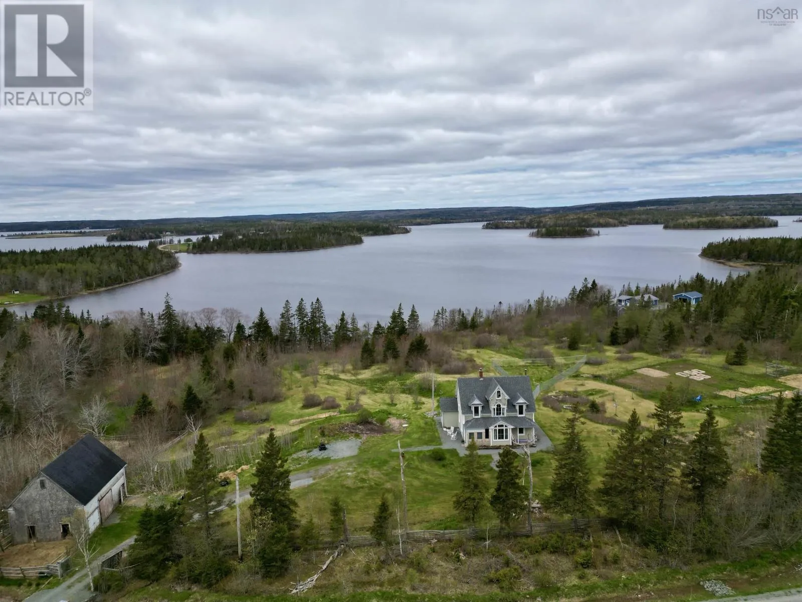 House for rent: 3463 Loch Lomond Rd., Loch Lomond, Nova Scotia B2E 1C5