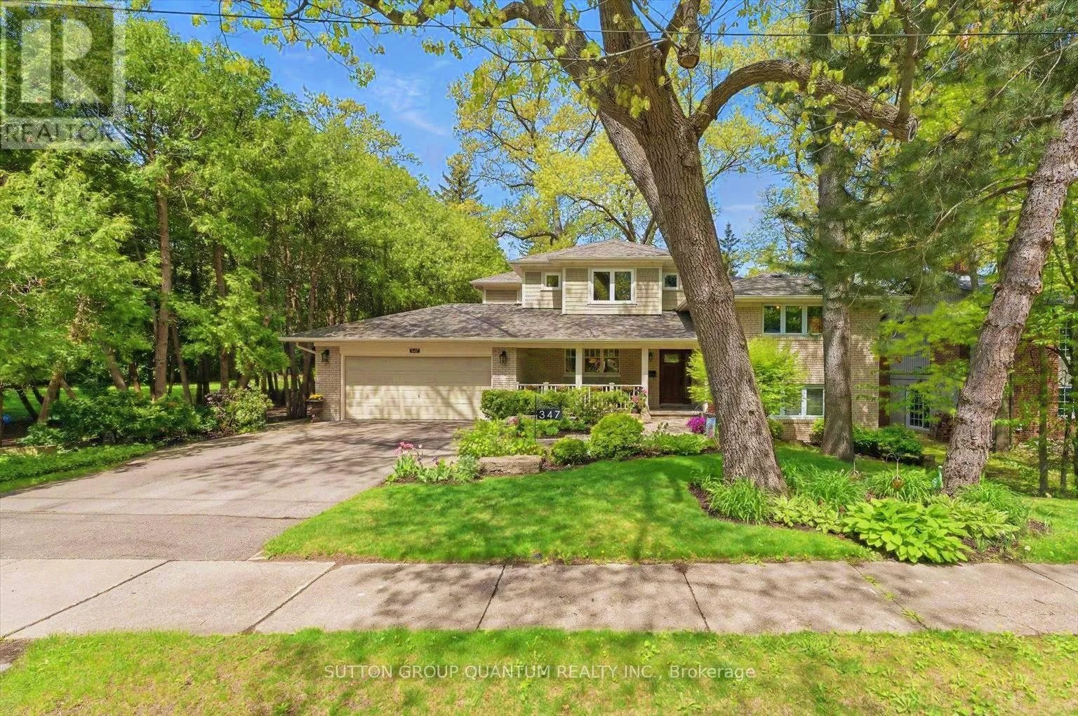 House for rent: 347 Pinetree Way, Mississauga, Ontario L5G 2R4