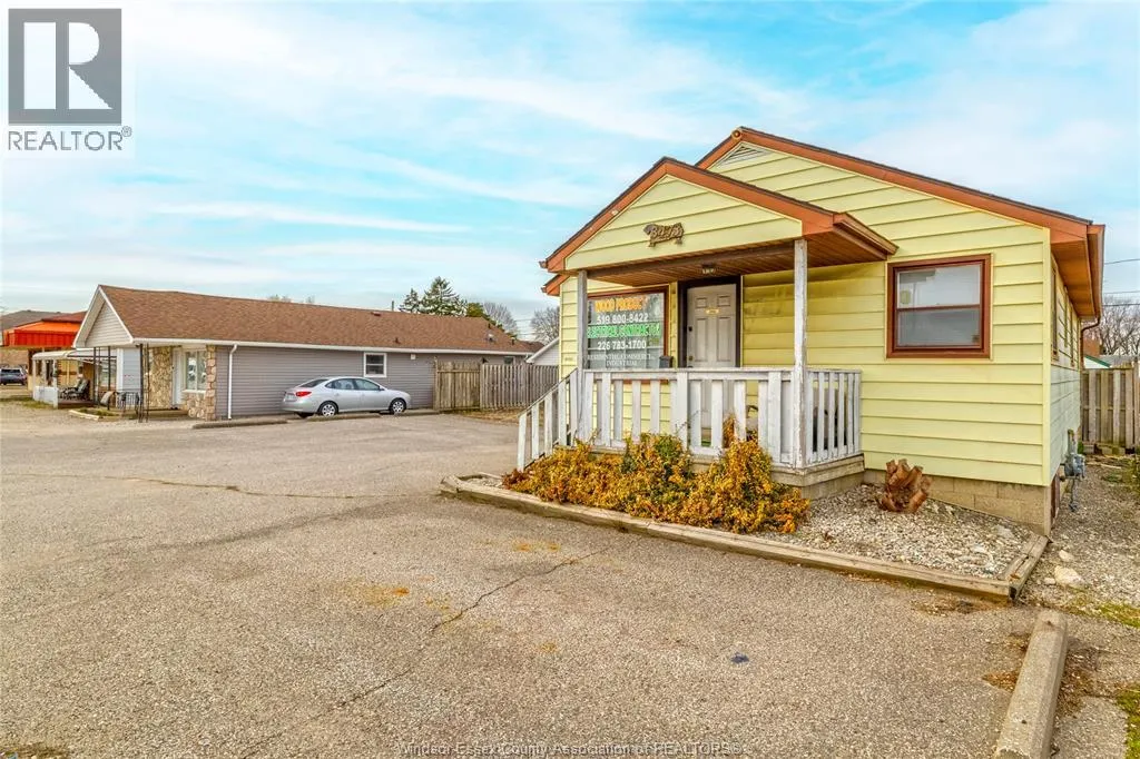 3473 Walker Road, Windsor, Ontario N8W 3S2