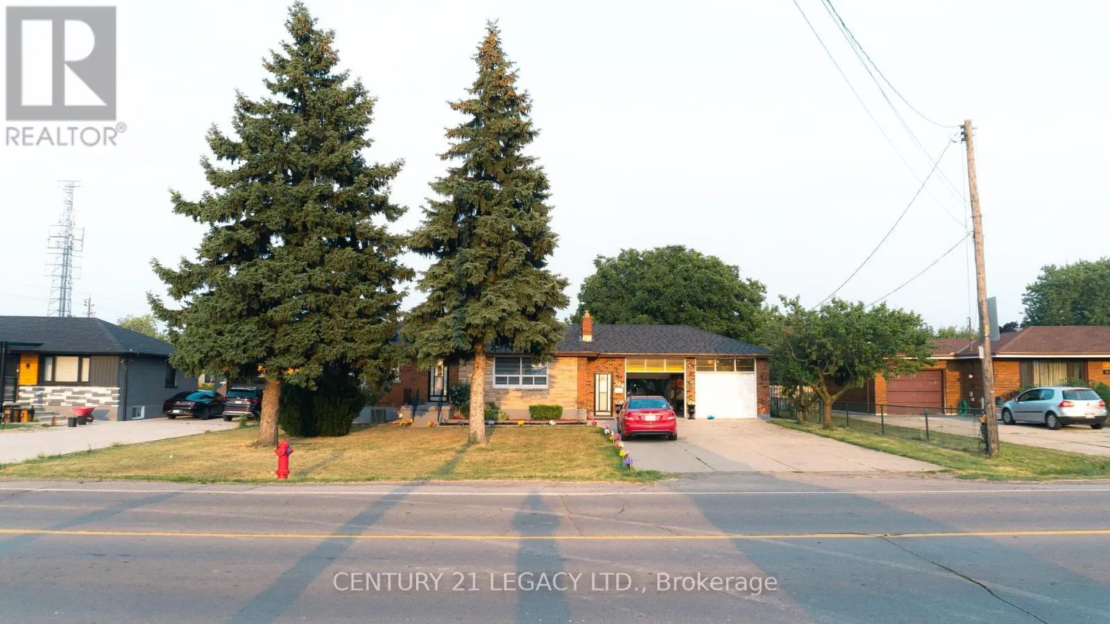 House for rent: 348 Millen Road, Hamilton, Ontario L8E 2H2