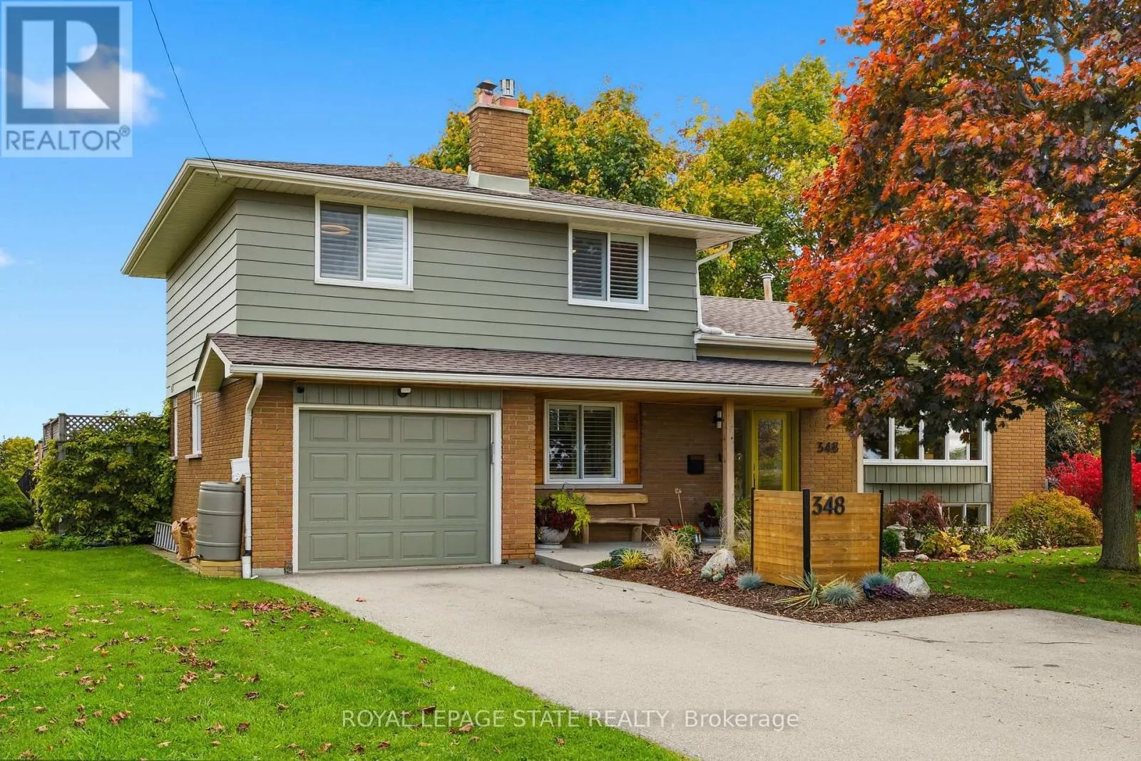 House for rent: 348 Sydenham Road, Hamilton, Ontario L9H 5E2