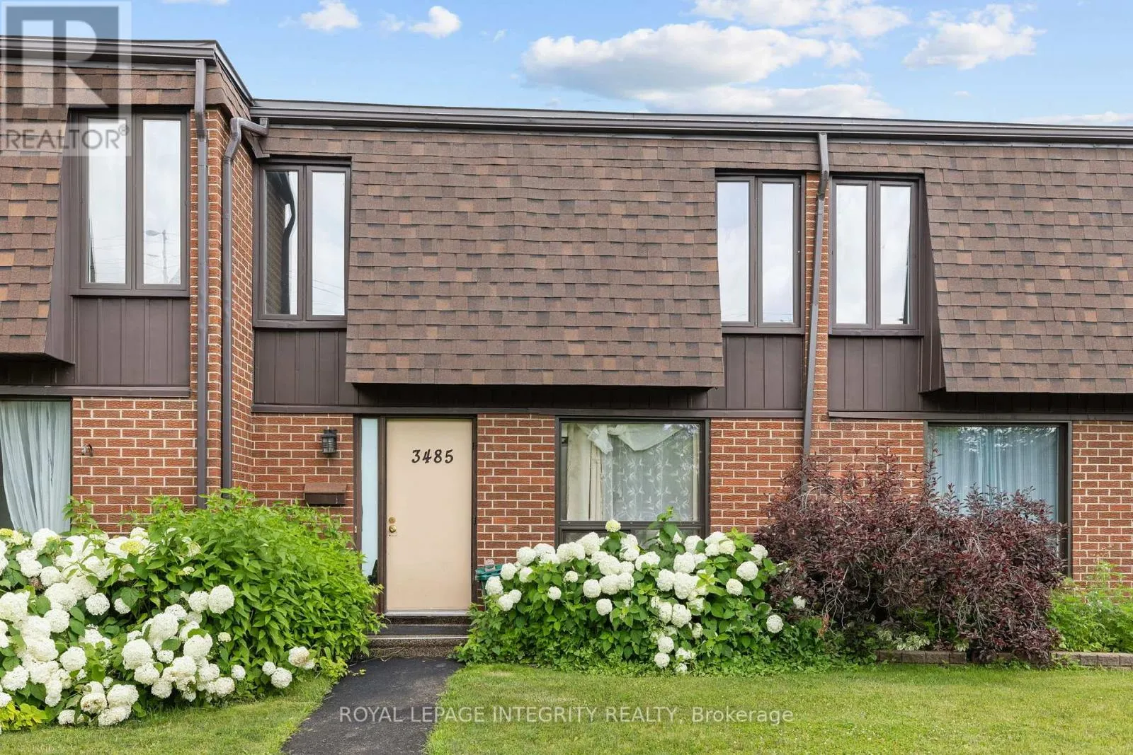 Row / Townhouse for rent: 3485 Mccarthy Road, Ottawa, Ontario K1V 8Z9