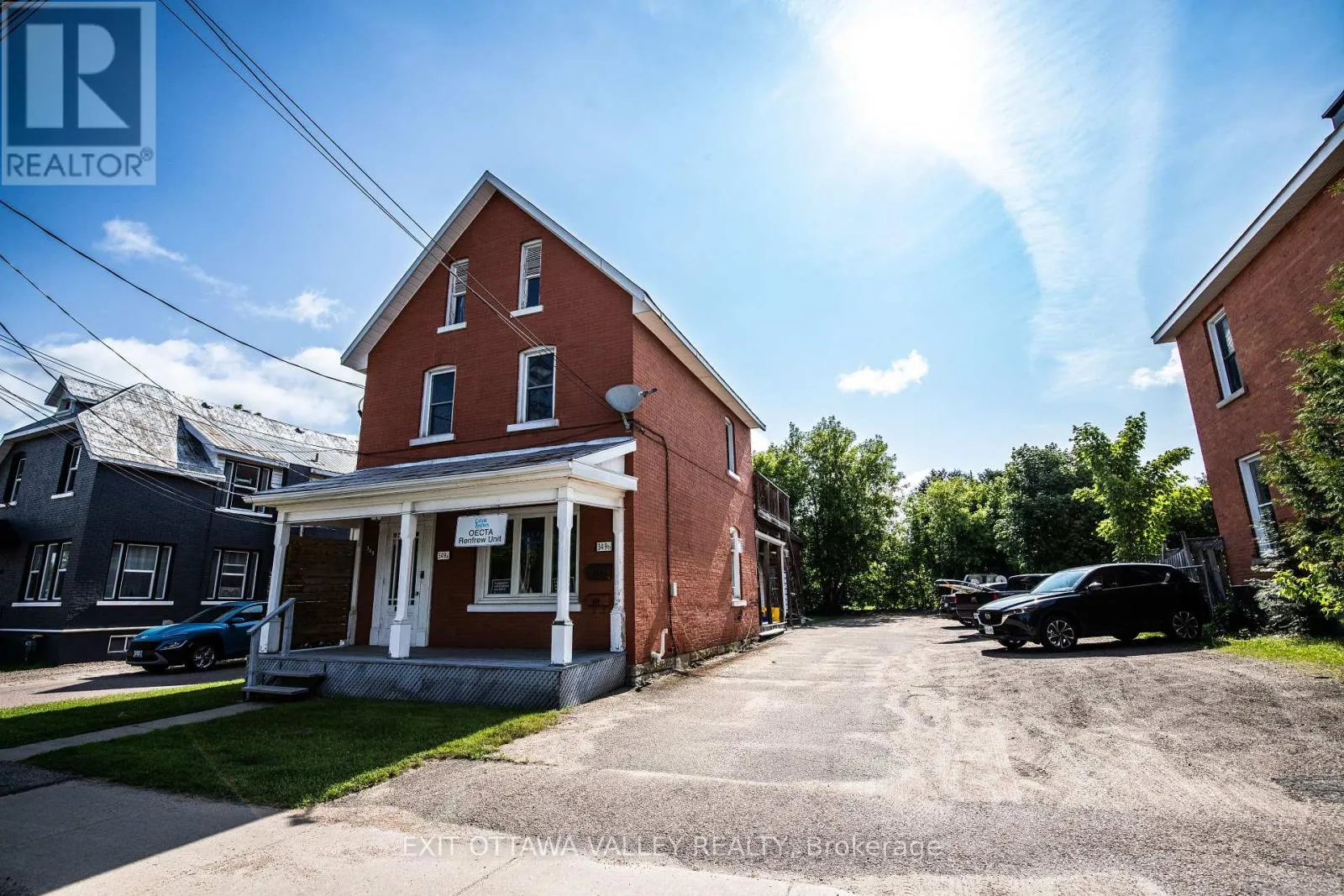 Residential Commercial Mix for rent: 349 Christie Street, Pembroke, Ontario K8A 4R6