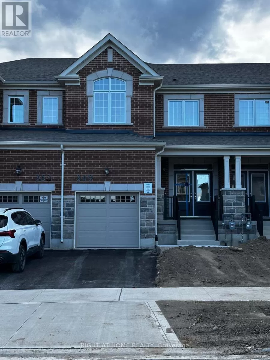 Row / Townhouse for rent: 349 Millstone Street, Kitchener, Ontario N2R 0V4