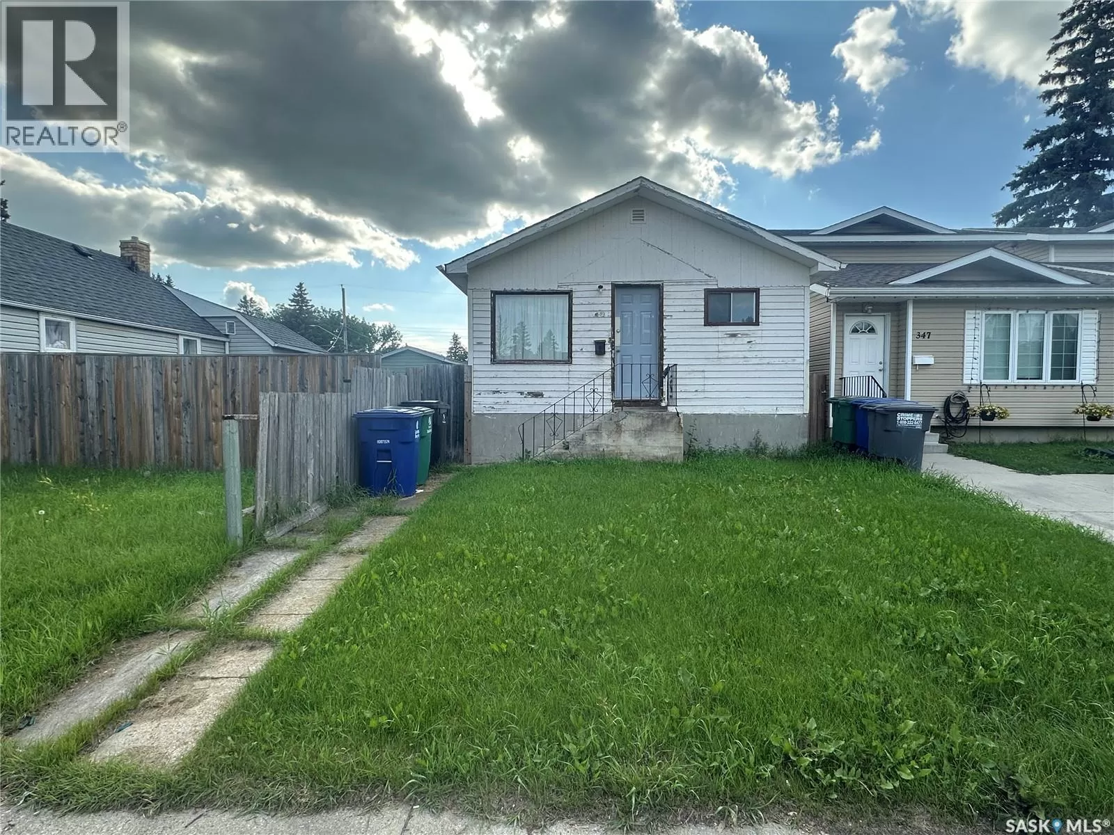 House for rent: 349 X Avenue S, Saskatoon, Saskatchewan S7M 3H5