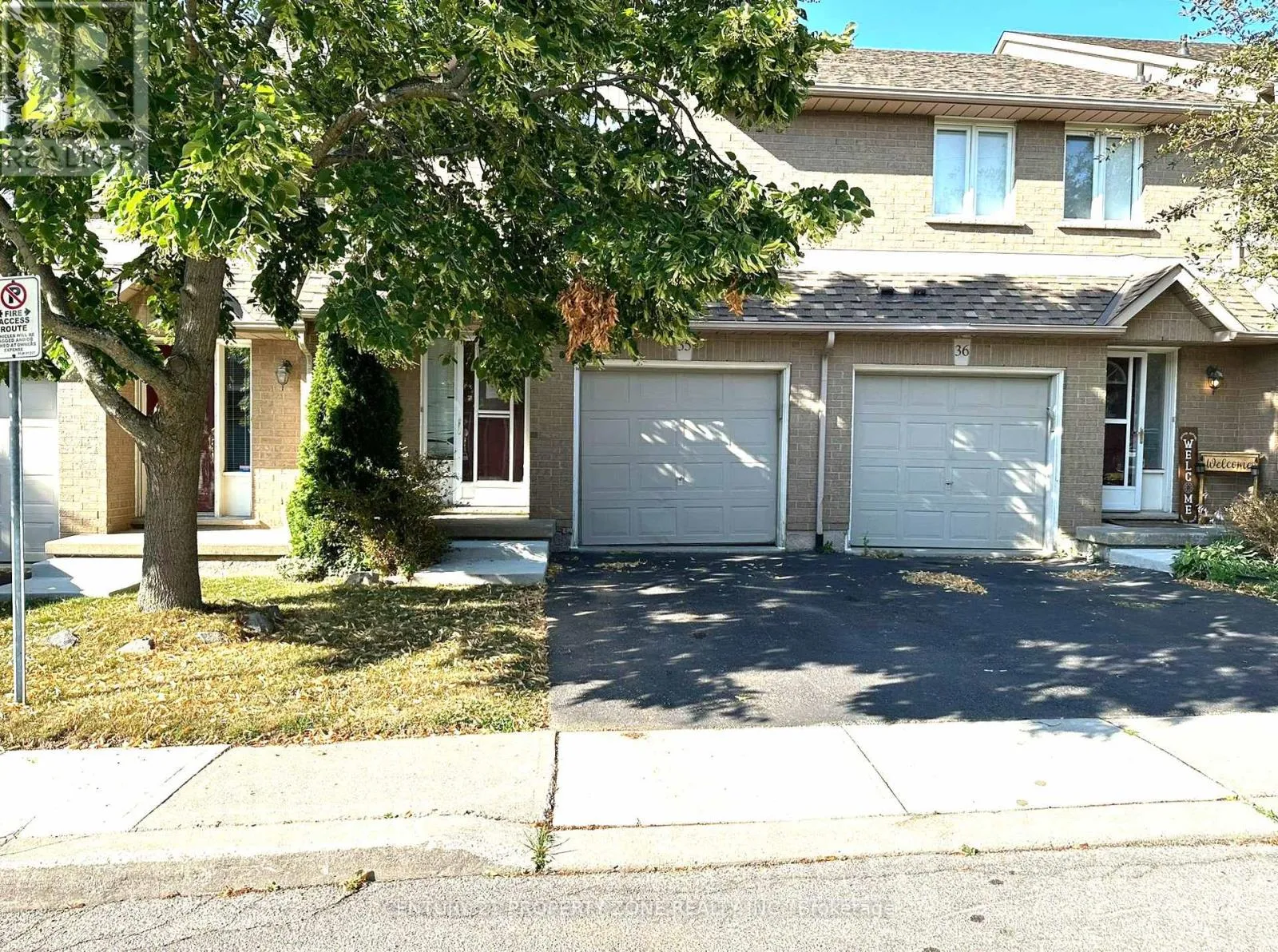 Row / Townhouse for rent: 35 - 1889 Upper Wentworth Street, Hamilton, Ontario L9B 2T8