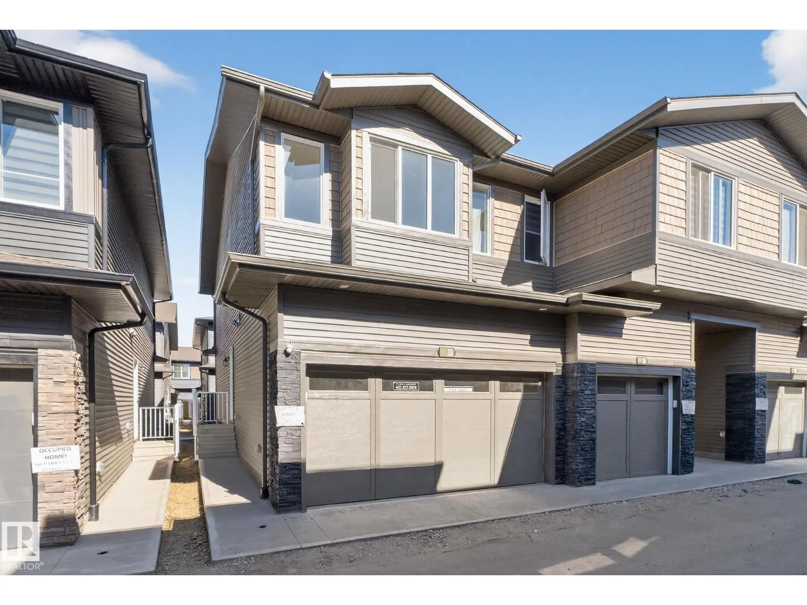 Row / Townhouse for rent: #35 2710 66 St Sw, Edmonton, Alberta T6X 3H4