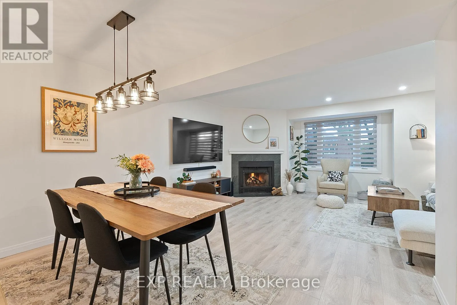 Row / Townhouse for rent: 35 - 4101 Westminster Place, Mississauga, Ontario L4W 4X4