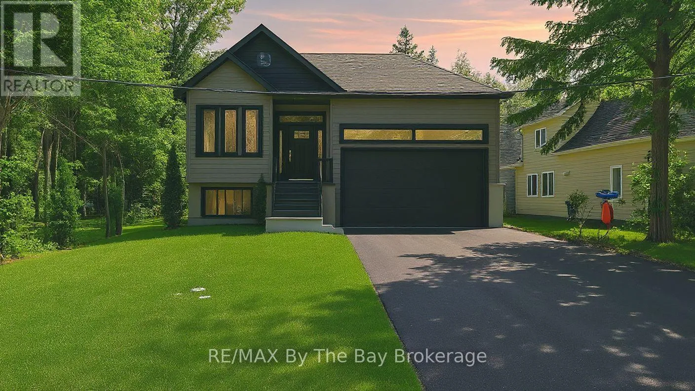 House for rent: 35 48th Street N, Wasaga Beach, Ontario L9Z 1Y3