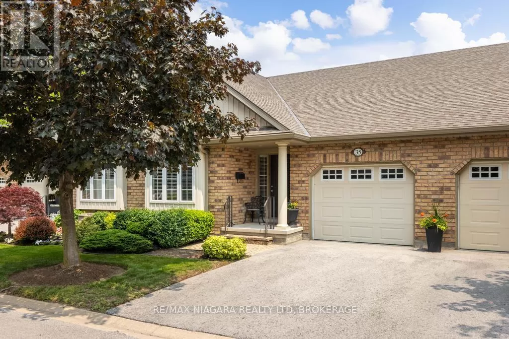 Row / Townhouse for rent: 35 - 605 Welland Avenue, St. Catharines, Ontario L2M 7Z7