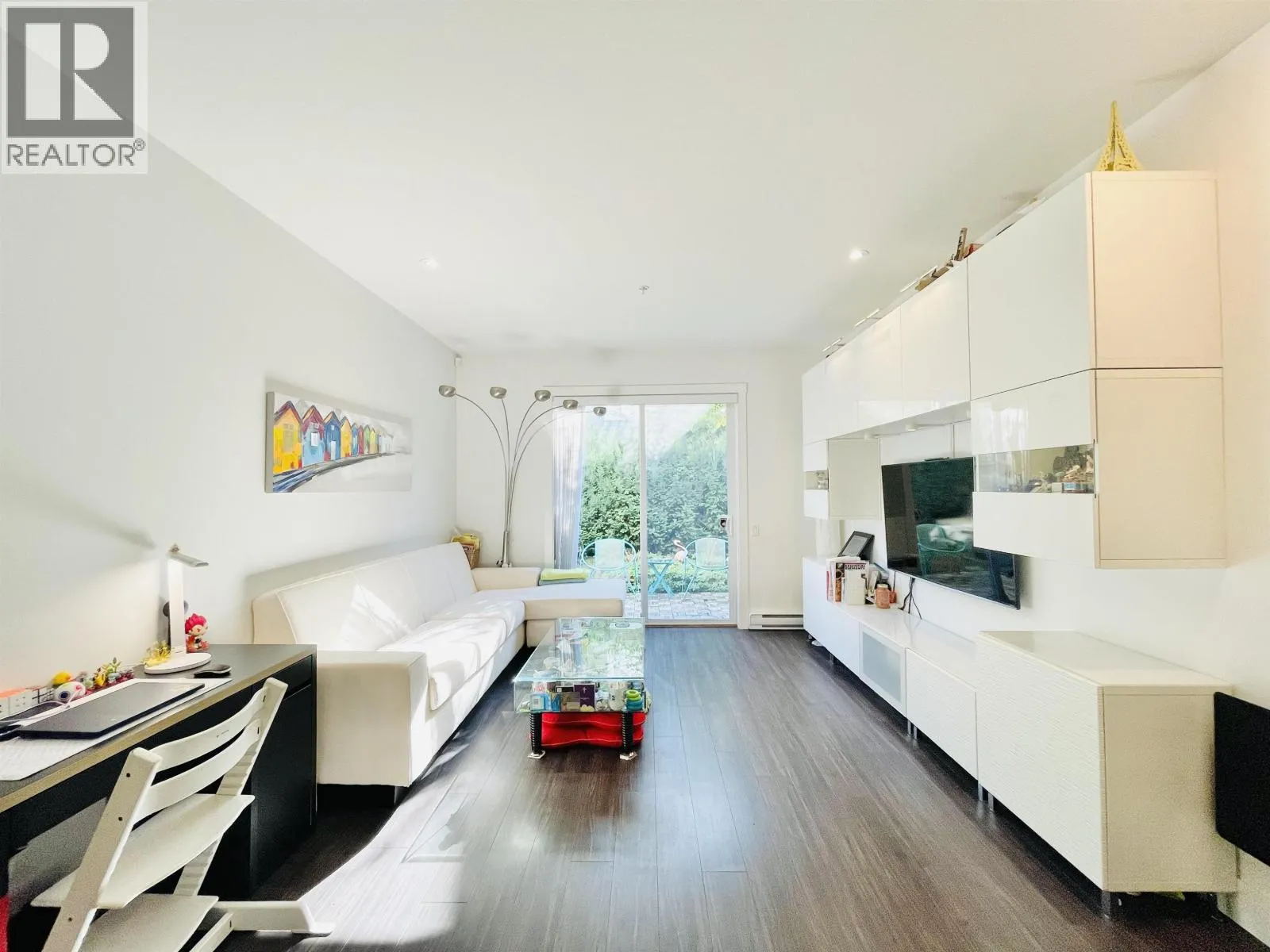 Row / Townhouse for rent: 35 6868 Burlington Avenue, Burnaby, British Columbia V5J 0G1