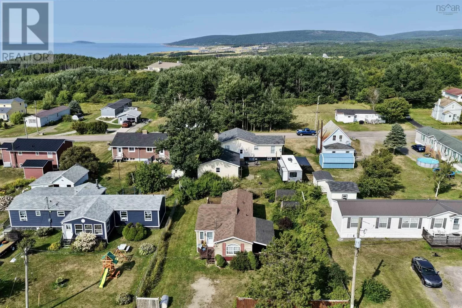 House for rent: 35 Allan J Memorial Avenue, Inverness, Nova Scotia B0E 1N0