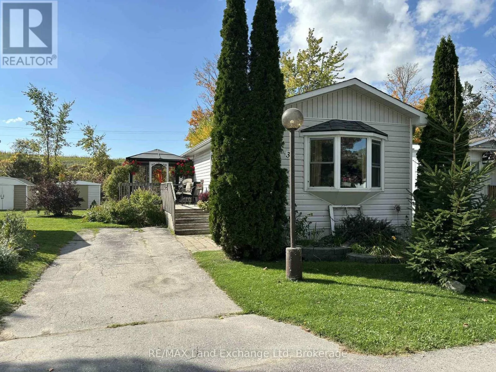 Modular for rent: 35 Briarwood Crescent, North Huron, Ontario N0G 2W0