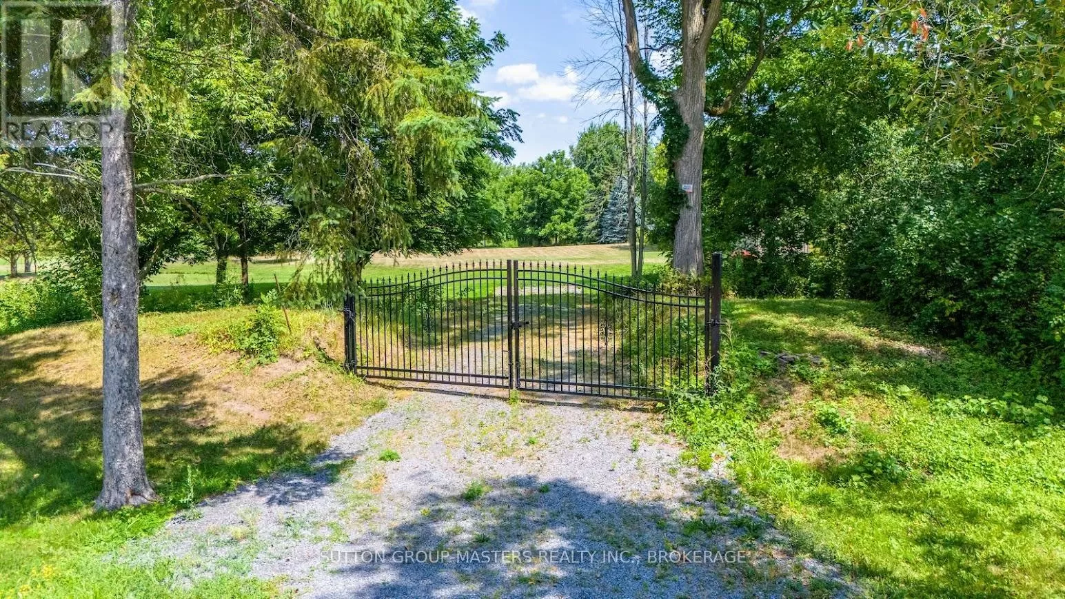 35 Cardiff Lane, Greater Napanee, Ontario K7R 3V9