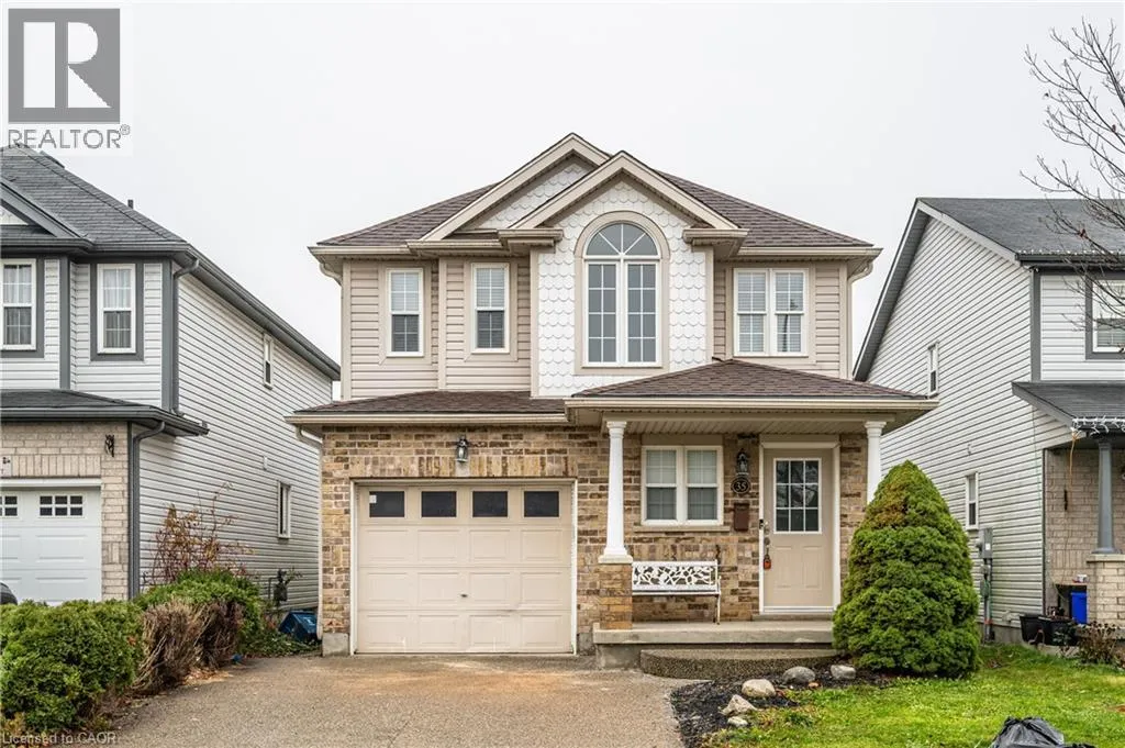 House for rent: 35 Indigo Street, Kitchener, Ontario N2E 4E6