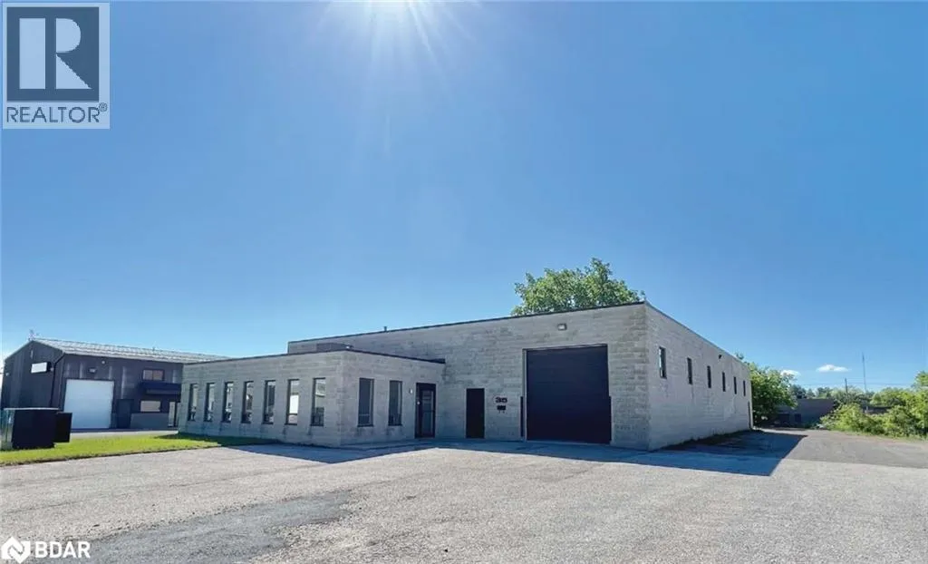 35 Lennox Drive, Barrie, Ontario L4N 9V7