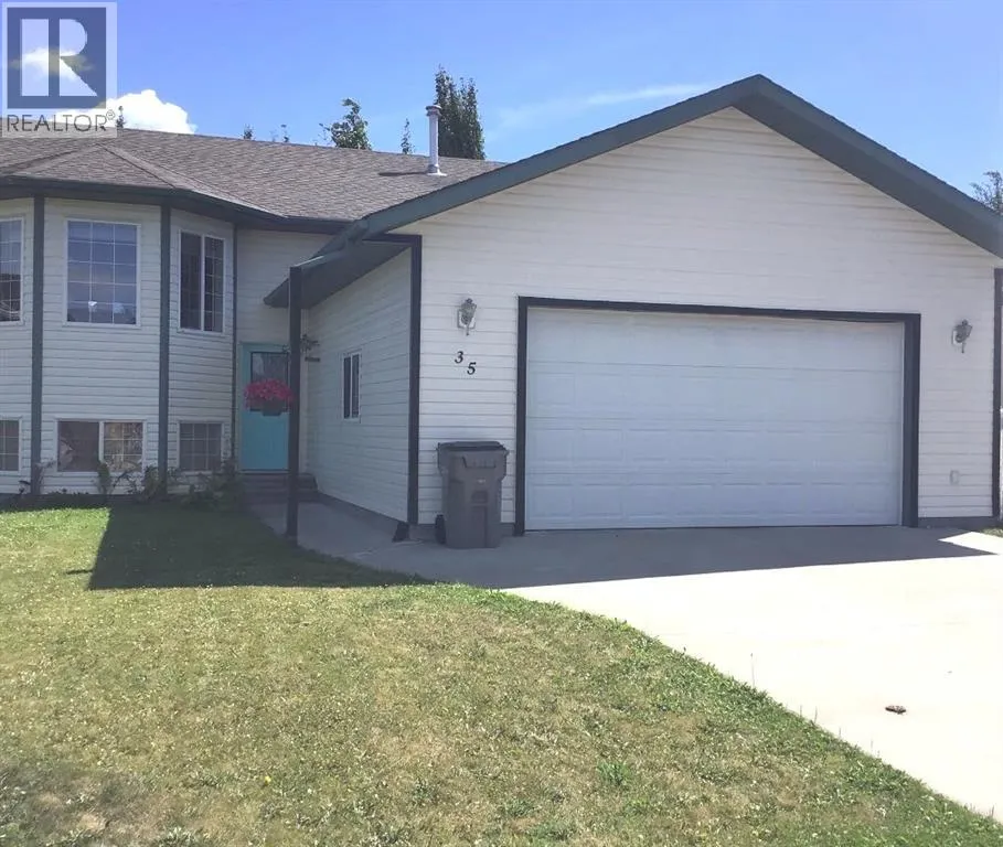 House for rent: 35 Poplar Drive, Whitecourt, Alberta T7S 1A0