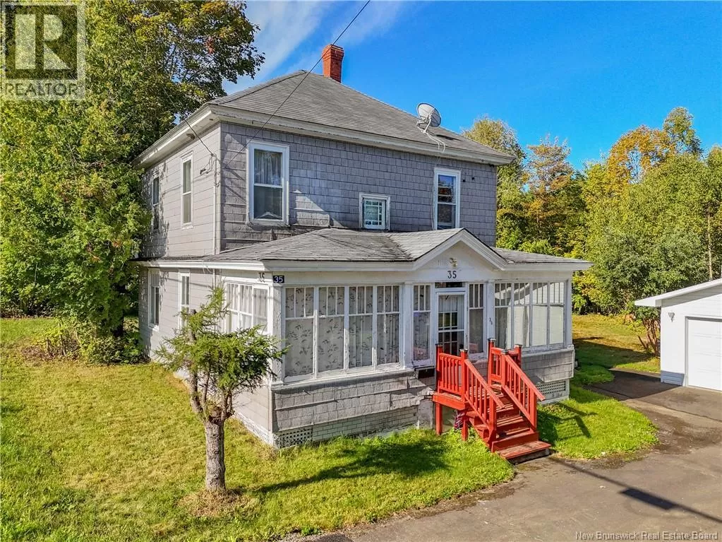 House for rent: 35 Saunders Road, McAdam, New Brunswick E6J 1L4