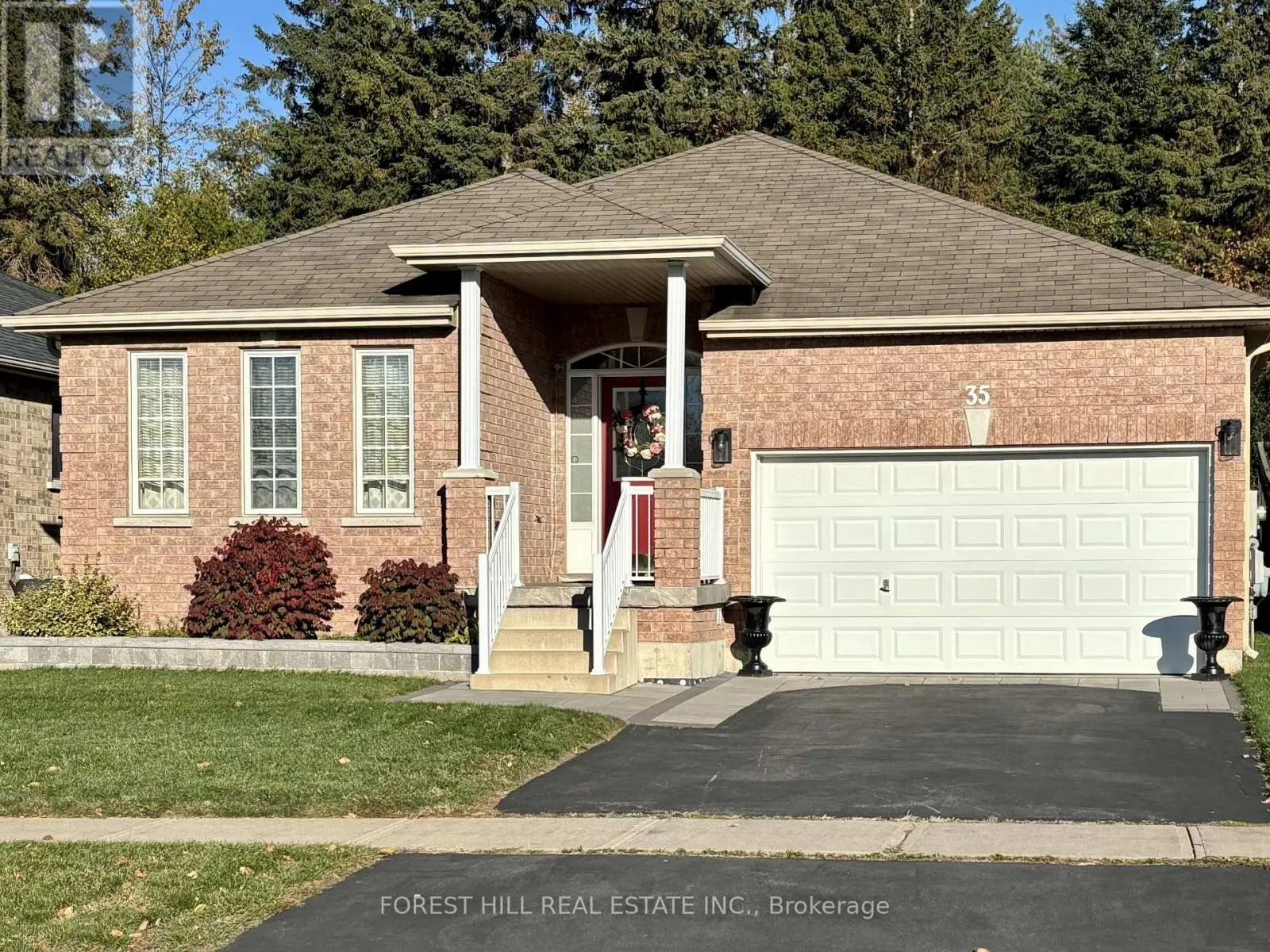 House for rent: 35 Sweetnam Drive, Kawartha Lakes, Ontario K9V 0A7