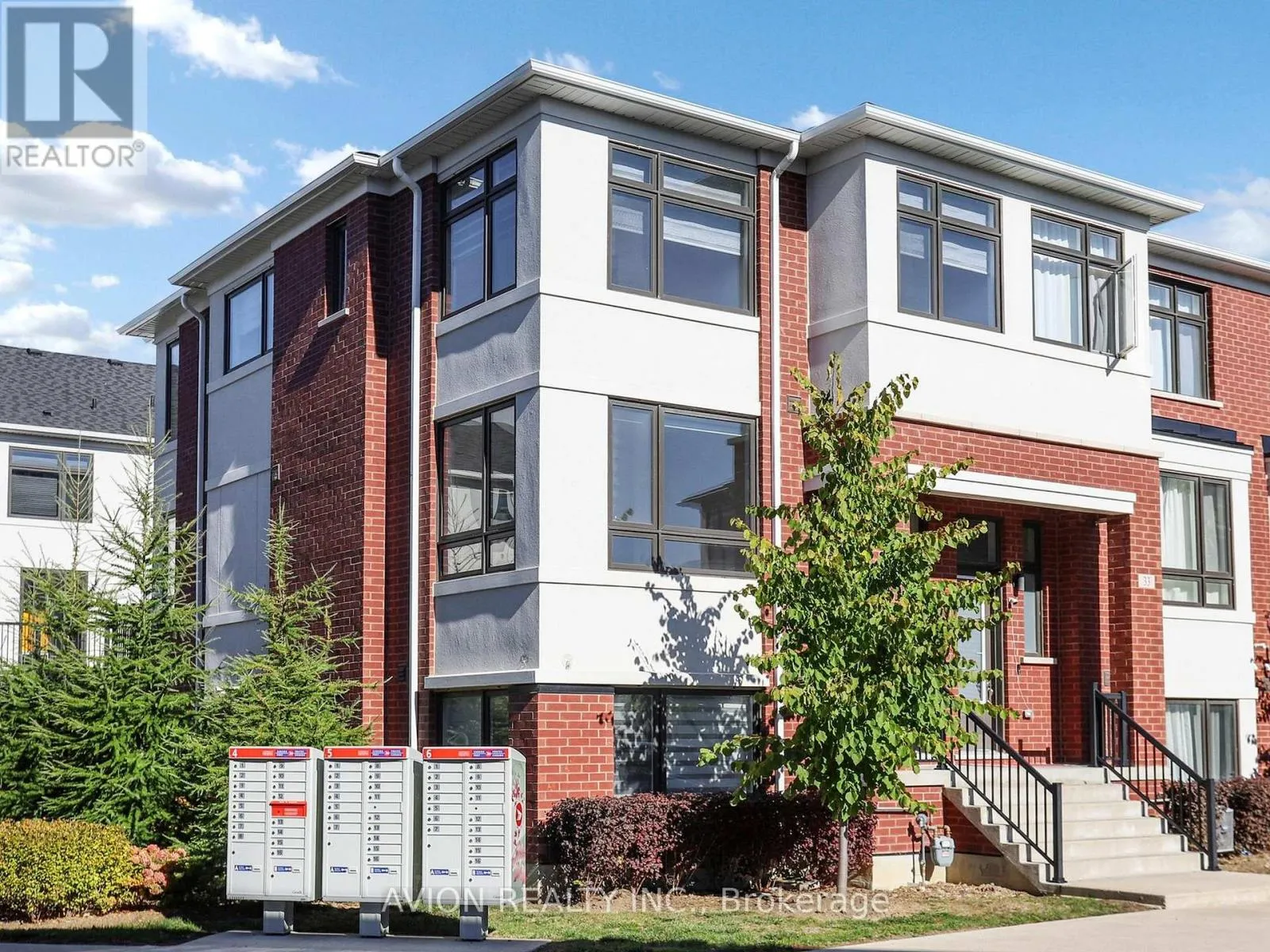 Row / Townhouse for rent: 35 Thomas Armstrong Lane, Richmond Hill, Ontario L4C 5S6