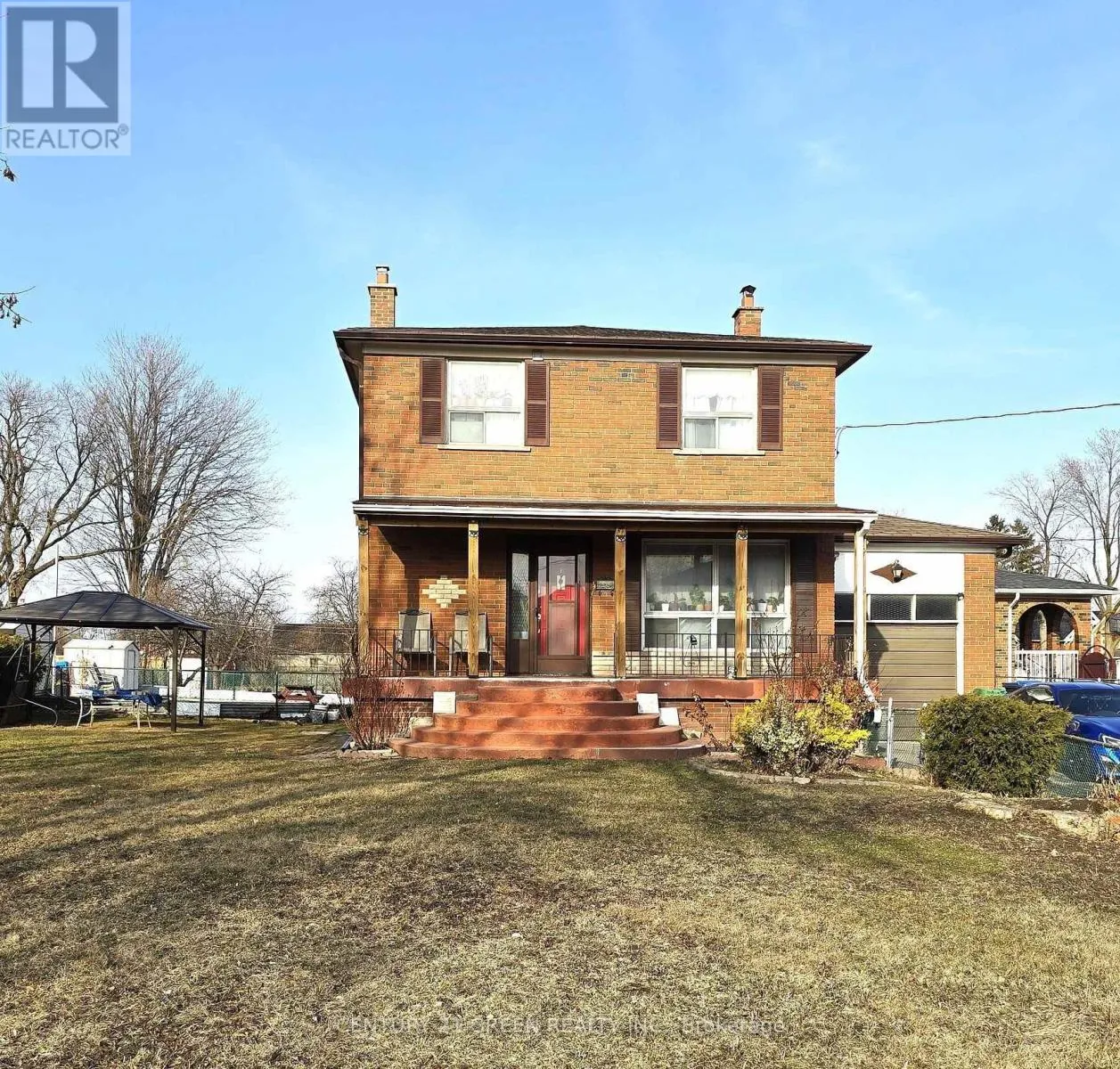 House for rent: 35 York Street, Mississauga, Ontario L4T 3M4