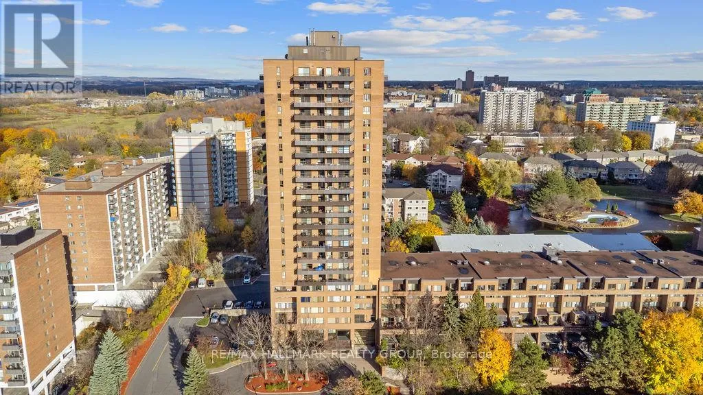 Apartment for rent: 350 - 505 St Laurent Boulevard, Ottawa, Ontario K1K 3X4