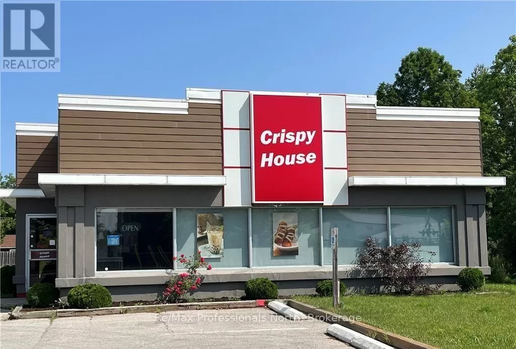 350 Winewood Avenue E, Gravenhurst), Ontario P1P 1B7