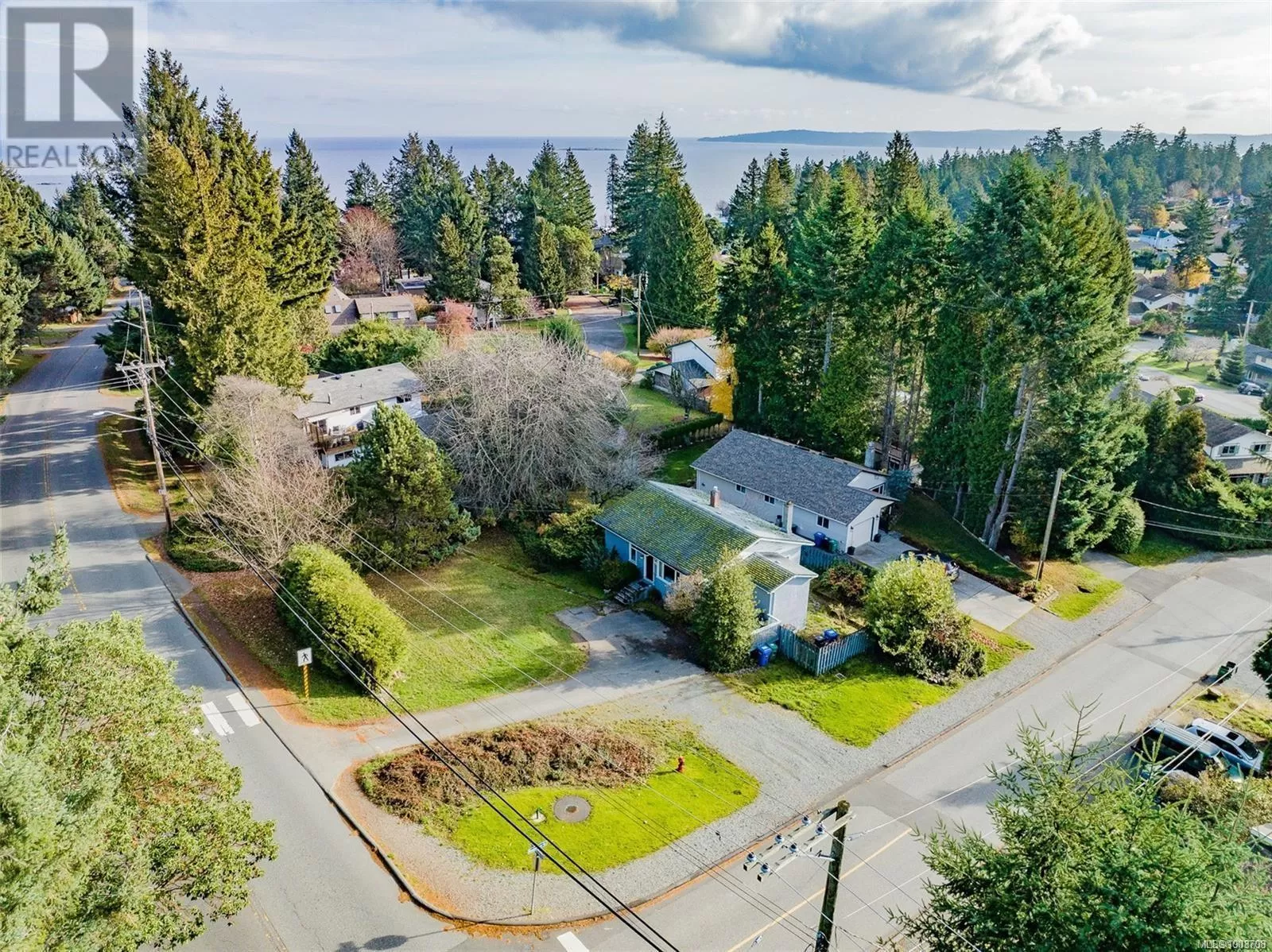 House for rent: 3500 Hammond Bay Rd, Nanaimo, British Columbia V9T 3E5