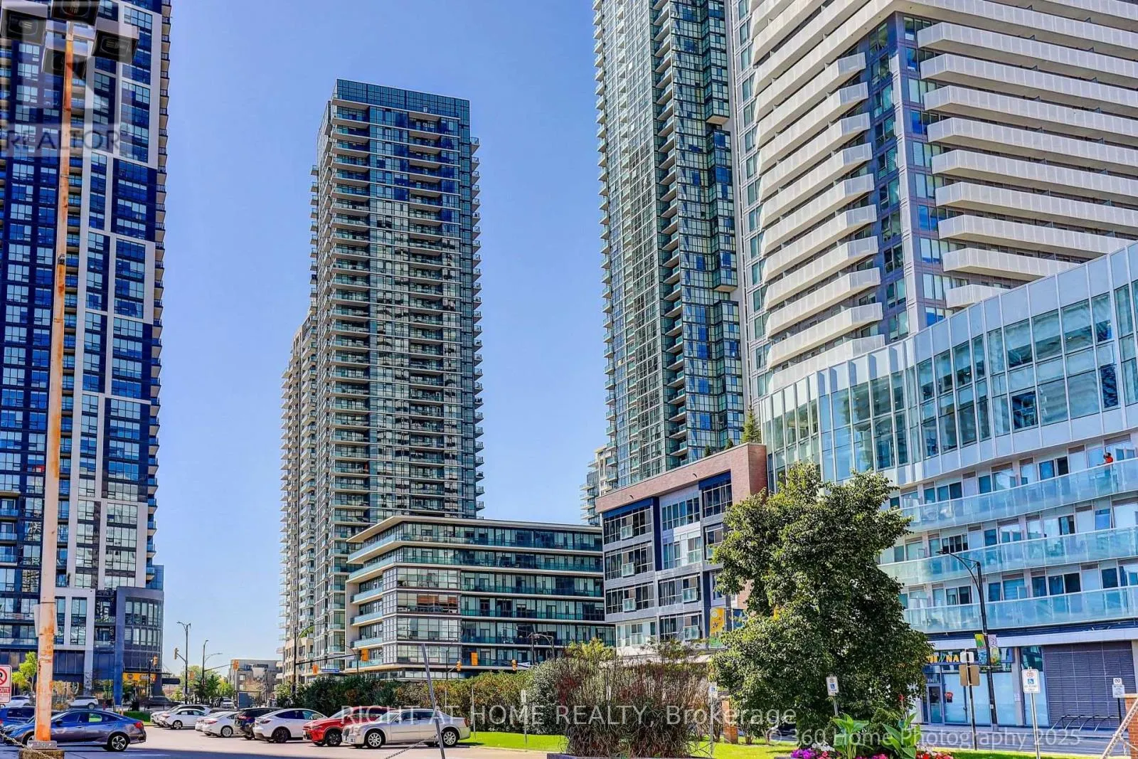 Apartment for rent: 3501 - 4065 Brickstone Mews, Mississauga, Ontario L5B 0G3