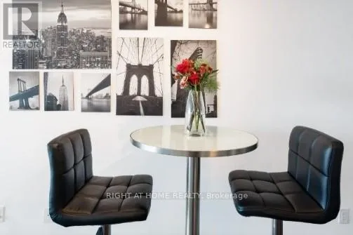 Apartment for rent: 3502 - 14 York Street, Toronto, Ontario M5J 0B1