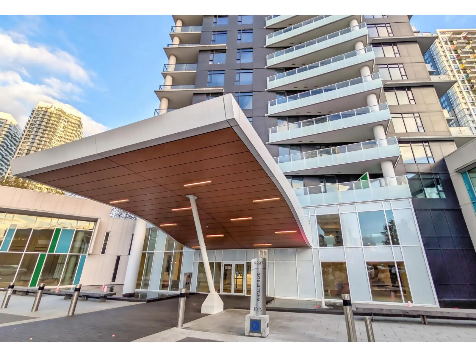 Apartment for rent: 3507 9887 Whalley Boulevard, Surrey, British Columbia V3T 0P4