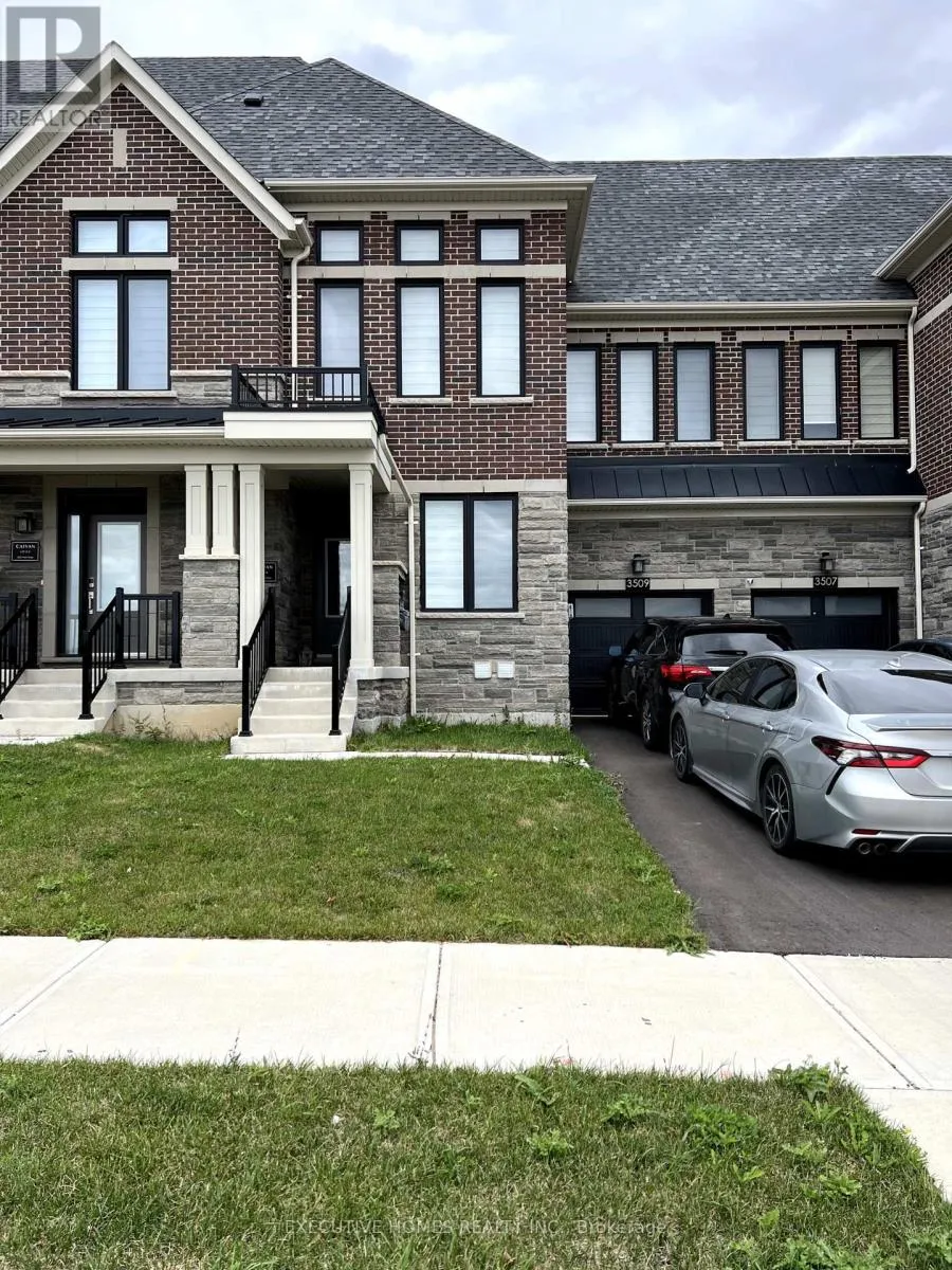 Row / Townhouse for rent: 3509 Post Road, Oakville, Ontario L6H 7W5
