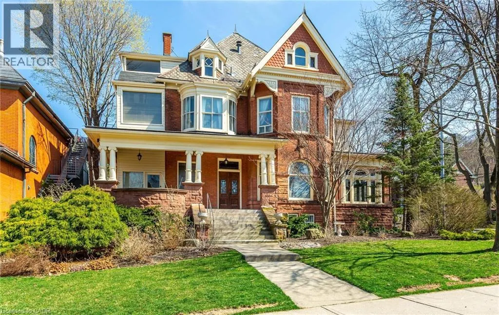 House for rent: 351 Bay Street S, Hamilton, Ontario L8P 3J7