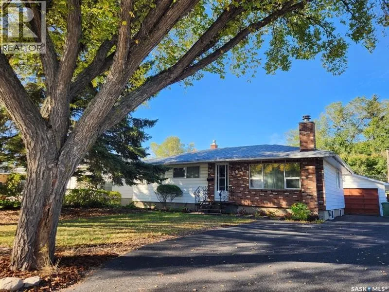 House for rent: 3510 25th Avenue, Regina, Saskatchewan S4S 1L8