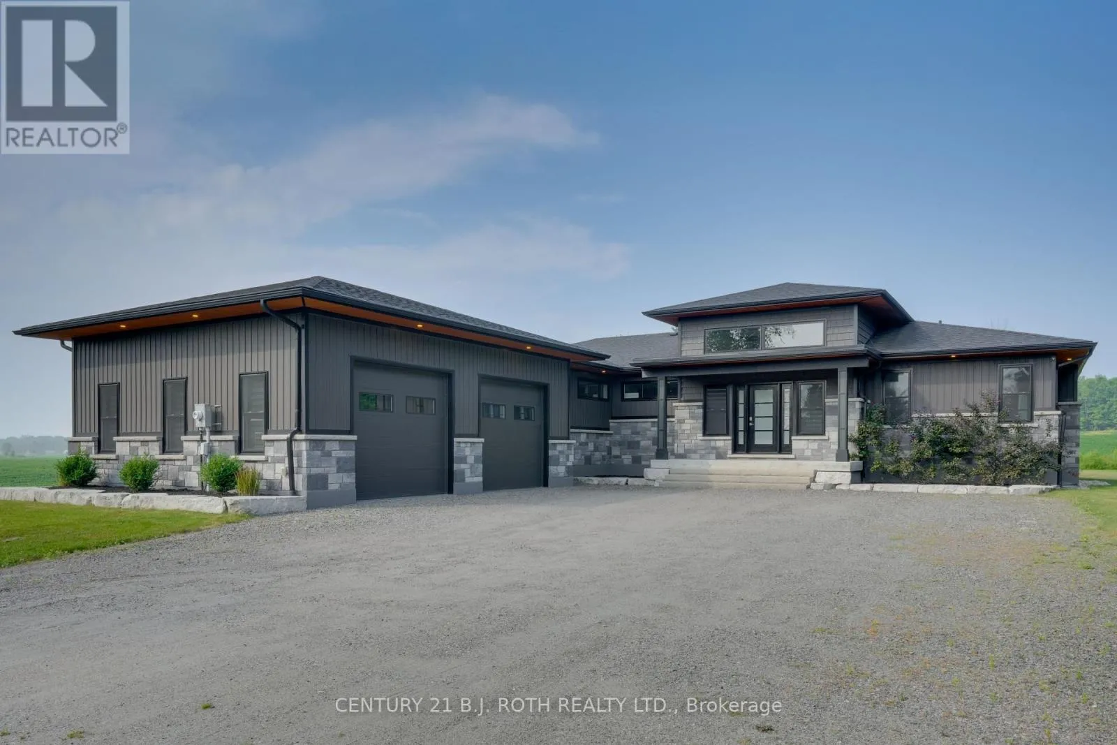 House for rent: 3510 Brennan Line W, Severn, Ontario L3V 0W3