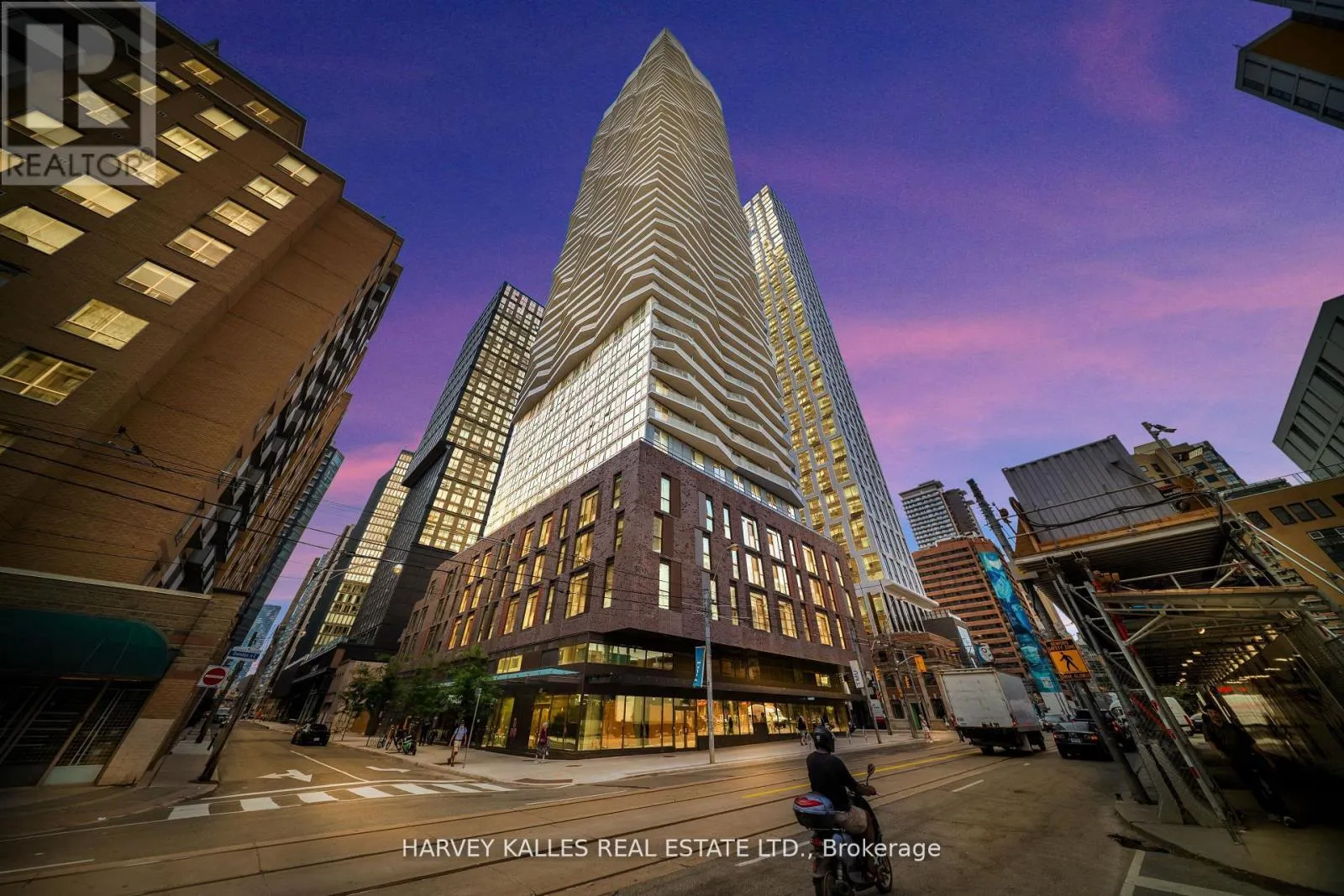 Apartment for rent: 3511 - 100 Dalhousie Street, Toronto, Ontario M5B 0C7