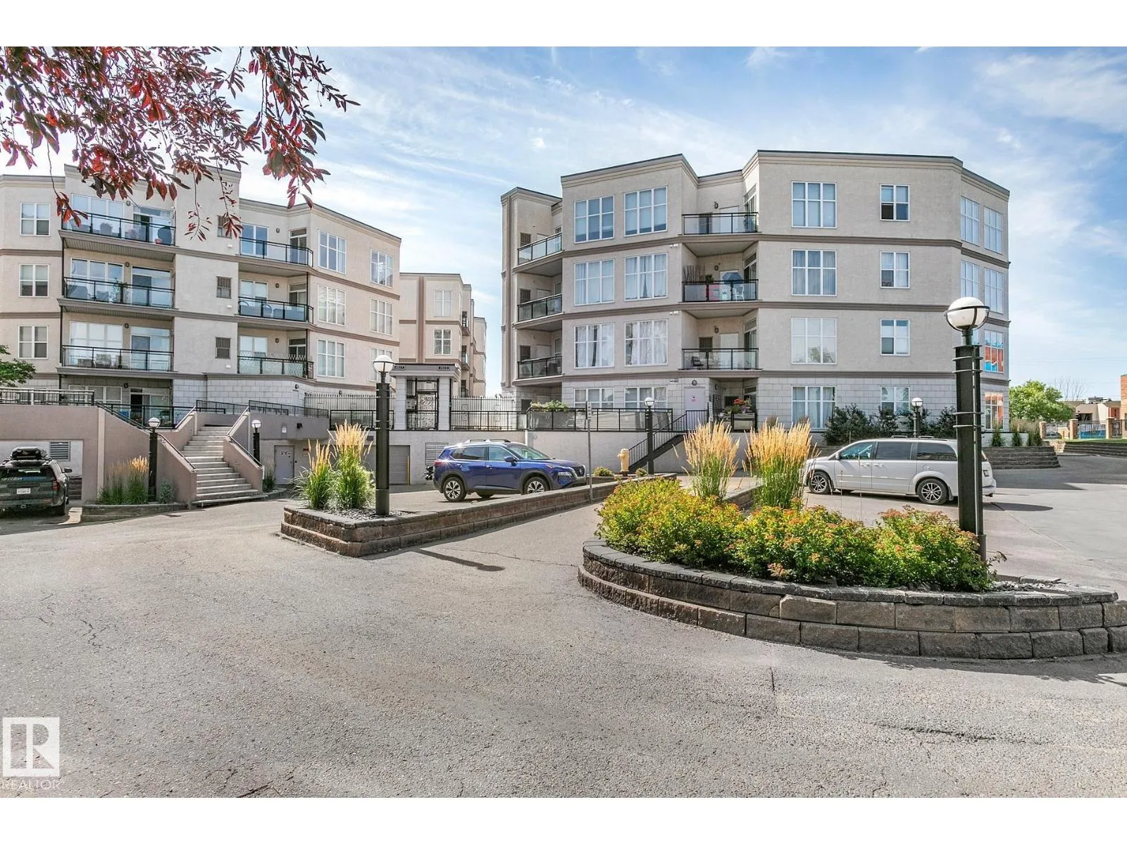 Apartment for rent: #352 4827 104a St Nw, Edmonton, Alberta T6H 0K4