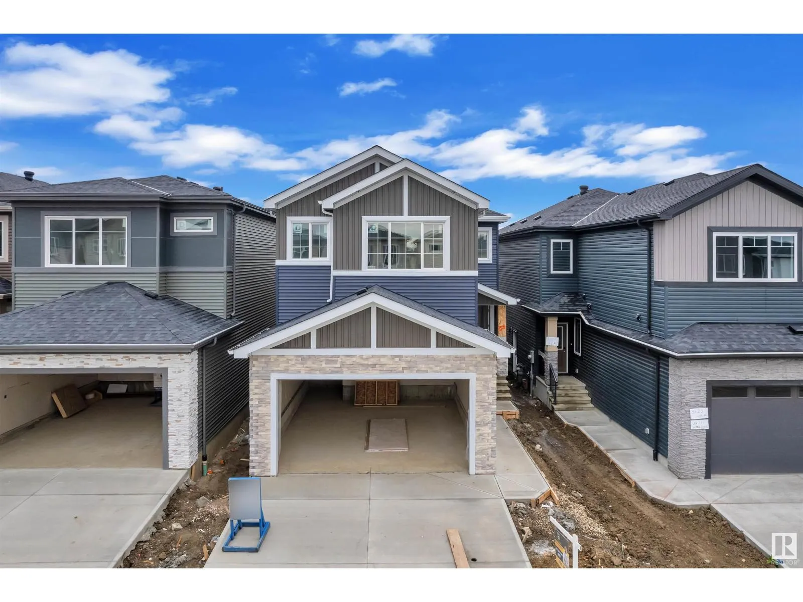 House for rent: 3521 42 Av, Beaumont, Alberta T4X 3A7