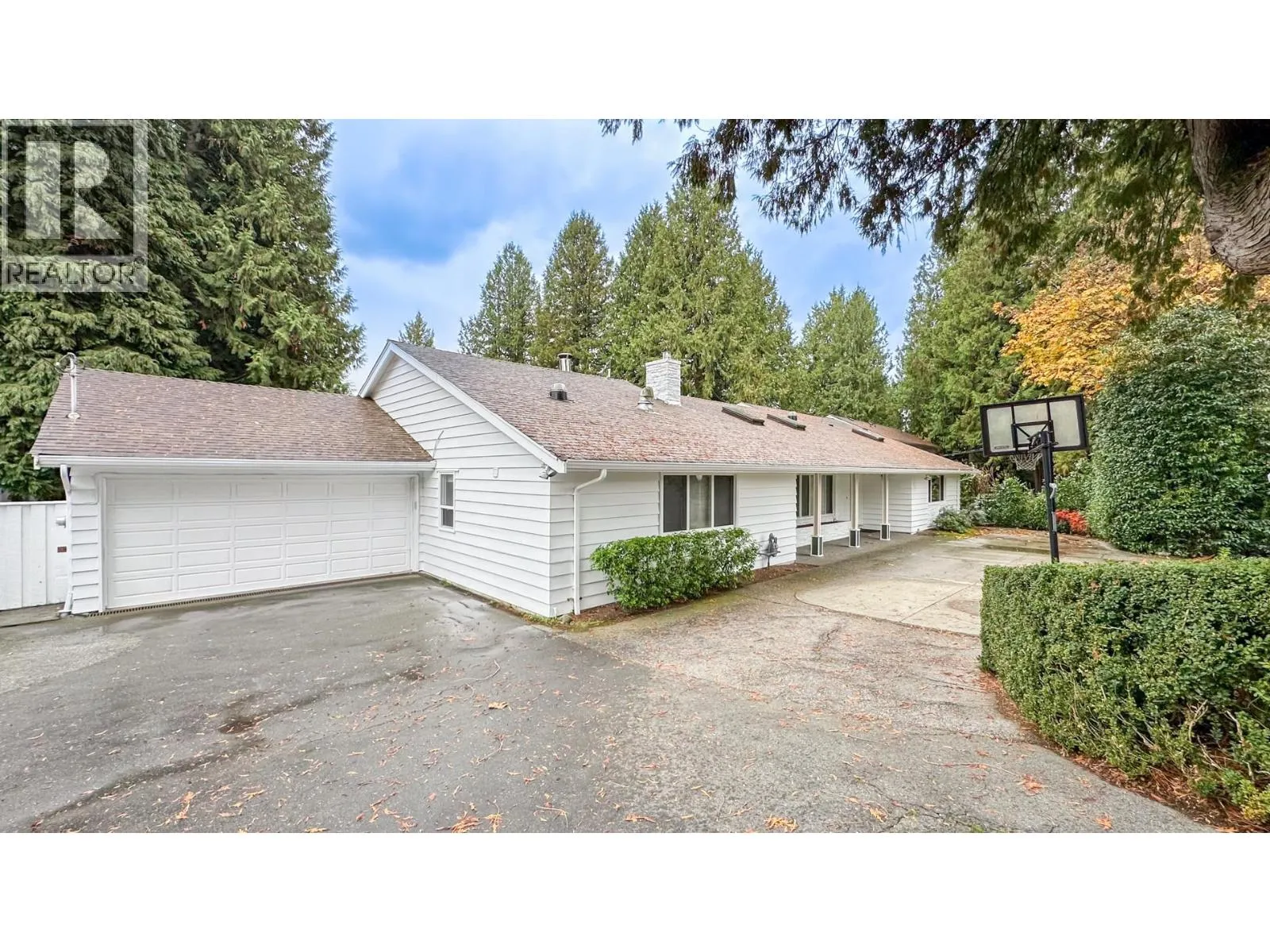 House for rent: 3522 Sw Marine Drive, Vancouver, British Columbia V6N 3Z2