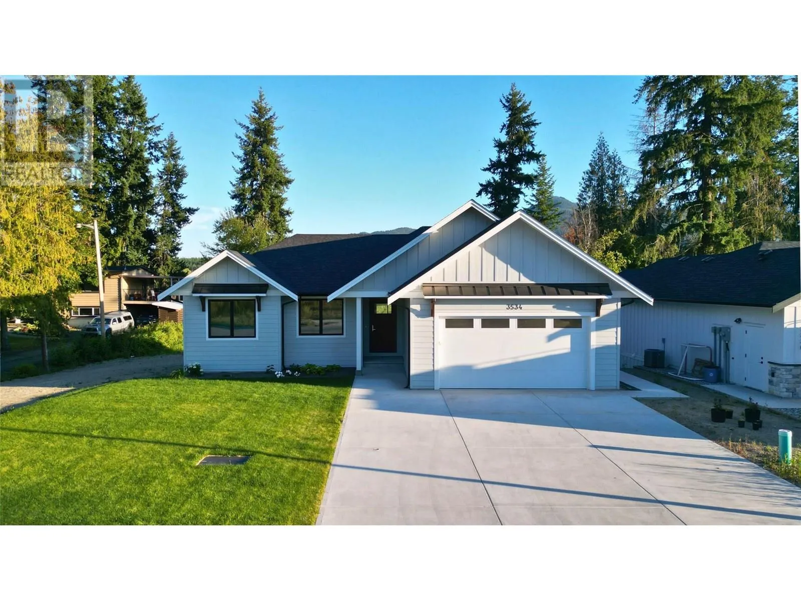 House for rent: 3534 16 Avenue Ne, Salmon Arm, British Columbia V1E 1Z3