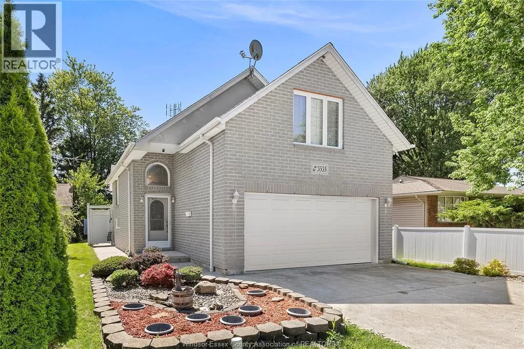 House for rent: 3535 Turner Road, Windsor, Ontario N8W 3M7